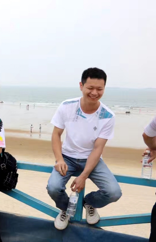 A乐米的第一张照片--三明王婆说媒